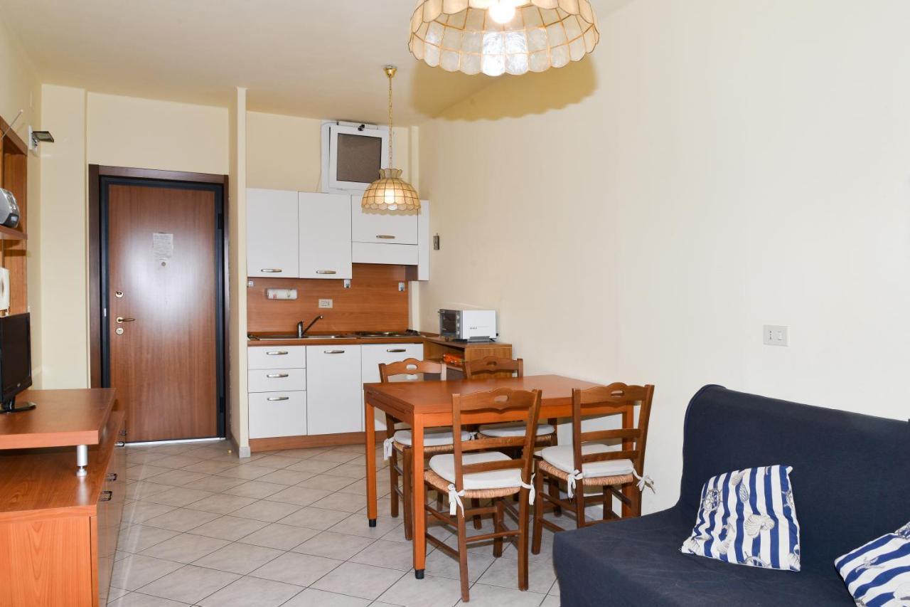 Residence Laura Бордигера Экстерьер фото